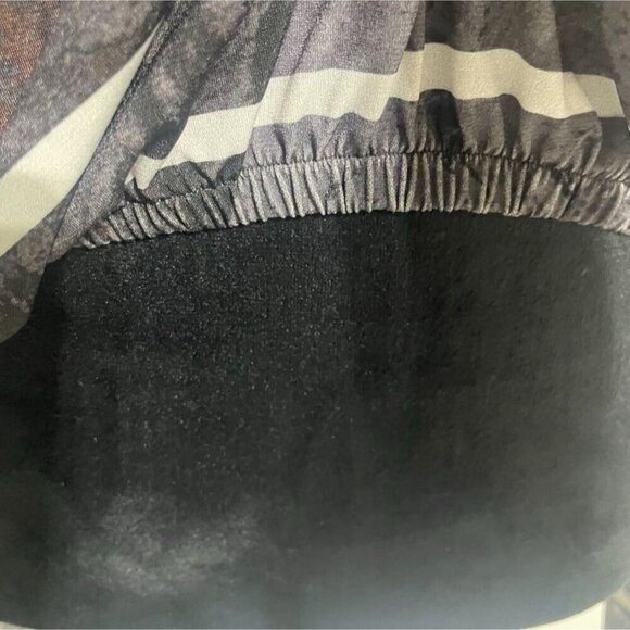 Petit Pois by Viviana G Size XS  Top Blouse Long Sleeve Abstract Art Boho - Picture 3 of 9